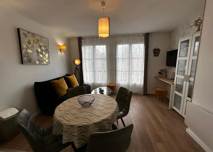 Luminosité Et Confort à 200m Des Thermes! Avec Wifi, Piscine Et Parking Privé. - Fr-1-541-169 Apartamento